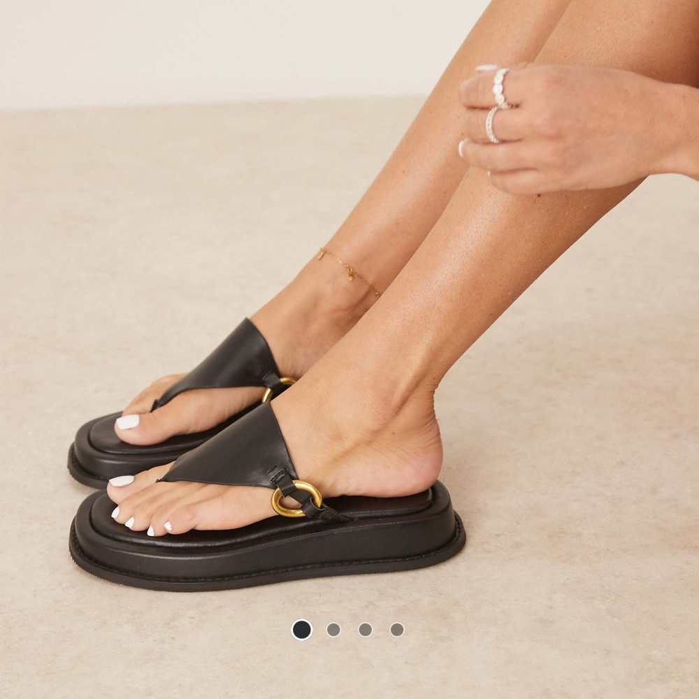 Elegant Black Women's Sandals